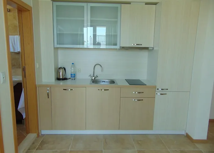 Liberty Апарт-отель Приморско