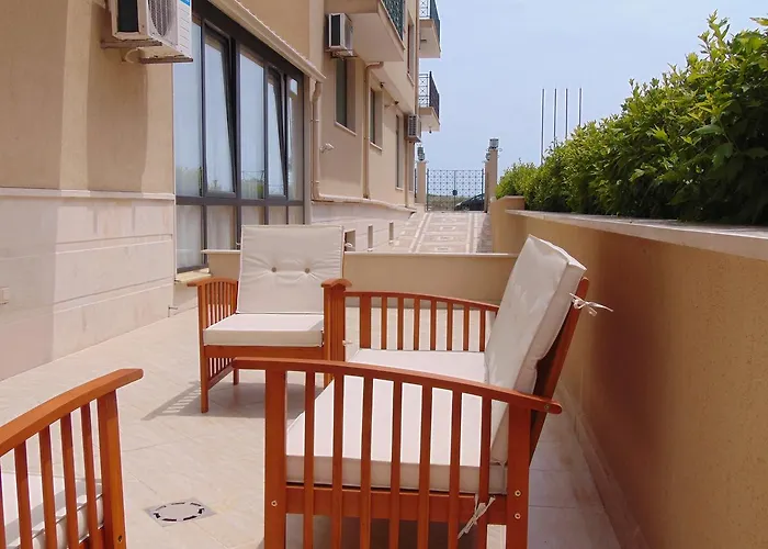 Liberty Апарт-отель Приморско